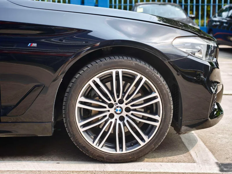 BMW 5 Series 2019 530Li Leading Type M Sports suit interior photo 14 BMW 5 Series 2019 530Li Leading Type M Sports suit interior photo 14