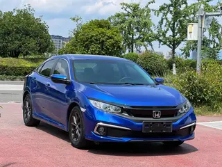 Honda Civic 2019 220TURBO CVT Version dynamique État VI extérieur photo 2 Honda Civic 2019 220TURBO CVT Version dynamique État VI extérieur photo 2