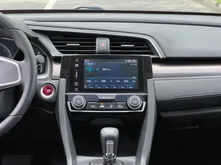 Honda Civic 2019 220TURBO CVT Dynamic Edition China V interior photo 14 Honda Civic 2019 220TURBO CVT Dynamic Edition China V interior photo 14