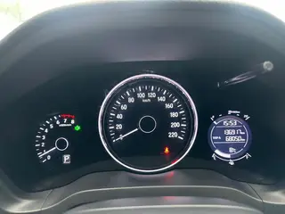 Honda Vezel 2017 1.8L CVT Pionnier à deux roues motrices intérieur photo 6 Honda Vezel 2017 1.8L CVT Pionnier à deux roues motrices intérieur photo 6