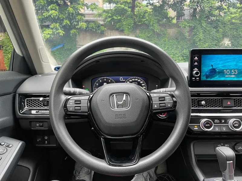 Honda Civic 2023 240TURBO CVT Энергичный выпуск интерьер фото 15