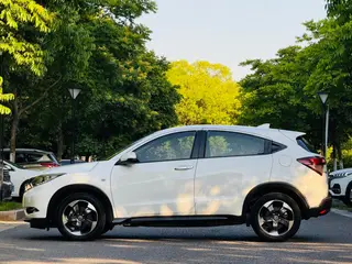 Honda Vezel 2016 1.8L CVT Two-drive pioneer type exterior photo 4