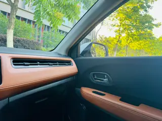 Honda Vezel 2016 1.8L CVT Two-drive pioneer type interior photo 18