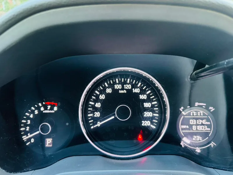 Honda Vezel 2016 1.8L CVT Two-drive pioneer type interior photo 20
