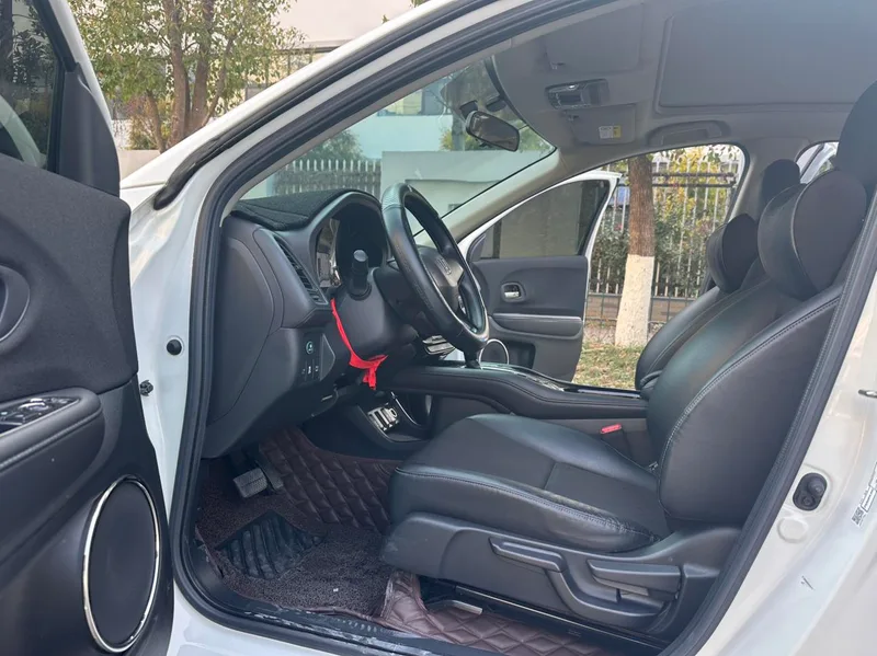 Honda Vezel 2019 1.5L CVT pioneer type Country VI exterior photo 5 Honda Vezel 2019 1.5L CVT pioneer type Country VI exterior photo 5
