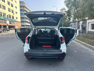 Honda Vezel 2019 1.5L CVT pioneer type Country VI exterior photo 10 Honda Vezel 2019 1.5L CVT pioneer type Country VI exterior photo 10