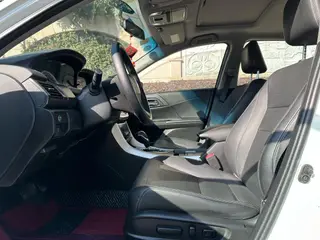 Honda Accord 2015 2.0L LX Comfort Edition interior photo 12 Honda Accord 2015 2.0L LX Comfort Edition interior photo 12
