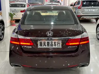 Honda Accord 2014 2.0L EX Version de luxe extérieur photo 2
