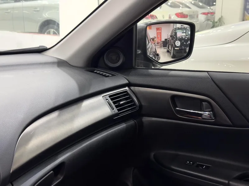 Honda Accord 2014 2.0L EX Version de luxe extérieur photo 10
