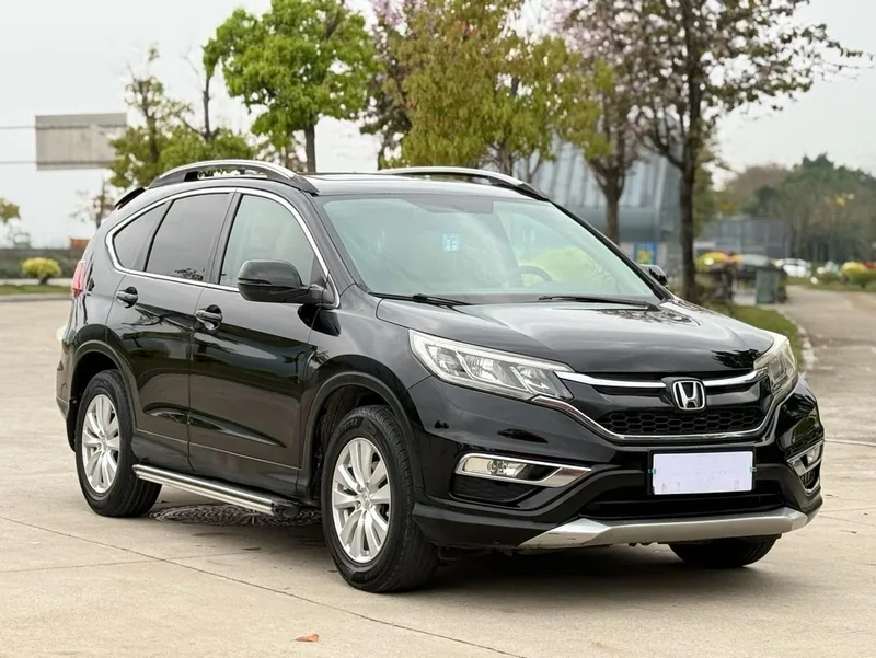 Honda CR-V 2015 2.0L Версия с двумя приводами экстерьер фото 3