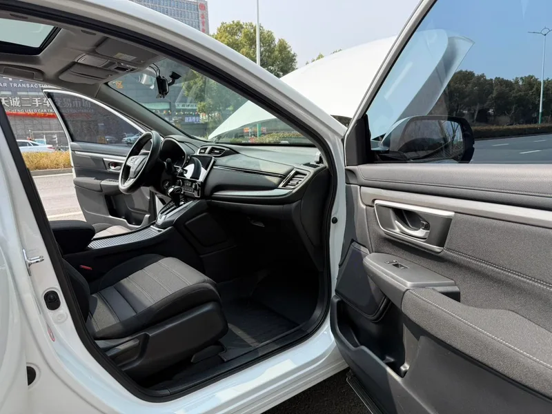 Honda Breeze 2021 240TURBO CVT Two-wheel drive elite version interior photo 10 Honda Breeze 2021 240TURBO CVT Two-wheel drive elite version interior photo 10