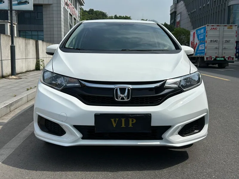 Honda Fit 2020 1.5L CVT Comfort Edition exterior photo 2