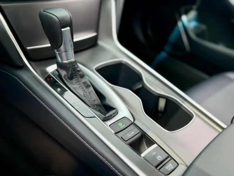 Honda Accord 2018 260TURBO Elite Edition Country VI interior photo 12