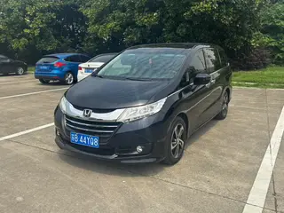 Honda Odyssey 2015 2.4L Умная версия