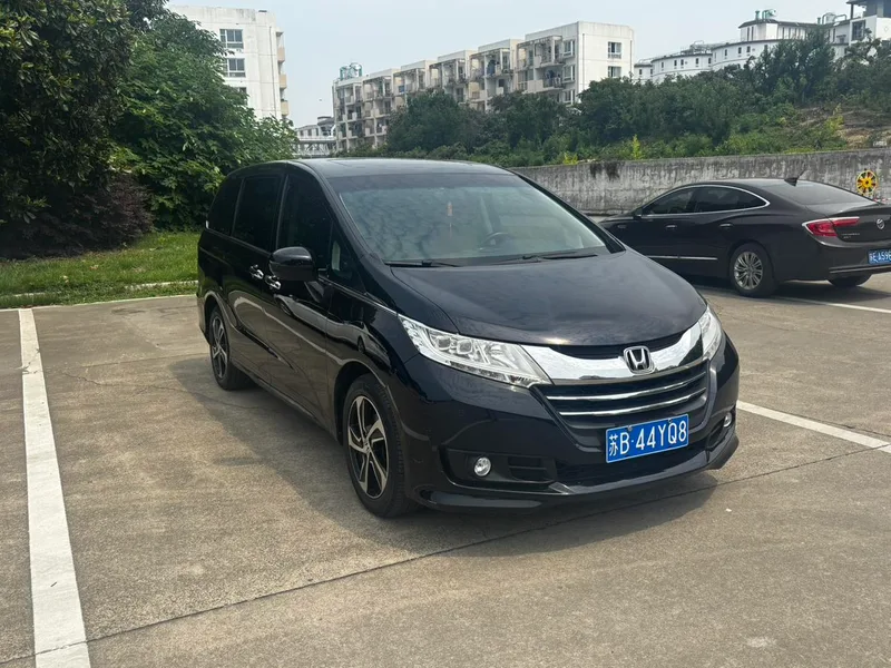 Honda Odyssey 2015 2.4L Умная версия экстерьер фото 2