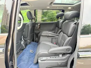 Honda Elysion 2016 2.4L Luxury Edition interior photo 10 Honda Elysion 2016 2.4L Luxury Edition interior photo 10