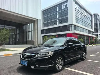 Honda Spirior 2017 2.0L Édition classique