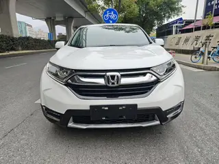 Honda CR-V 2020 Versión deslumbrante plus 240TURBO CVT Versión de moda con tracción en dos ruedas exterior foto 2 Honda CR-V 2020 Versión deslumbrante plus 240TURBO CVT Versión de moda con tracción en dos ruedas exterior foto 2