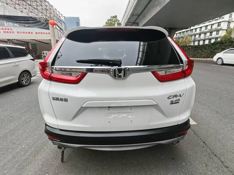 Honda CR-V 2020 Versión deslumbrante plus 240TURBO CVT Versión de moda con tracción en dos ruedas interior foto 9 Honda CR-V 2020 Versión deslumbrante plus 240TURBO CVT Versión de moda con tracción en dos ruedas interior foto 9