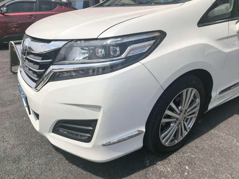 Honda Elysion 2016 2.4L Модная версия экстерьер фото 3