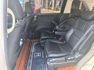 Honda Elysion 2016 2.4L Модная версия интерьер фото 11