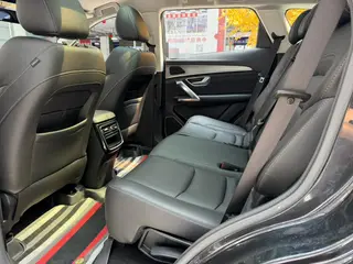 Jetour X70 PLUS 2021 Restyling 1.5T DCT mountain Pro 5 seat interior photo 14 Jetour X70 PLUS 2021 Restyling 1.5T DCT mountain Pro 5 seat interior photo 14