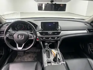 Honda Accord 2018 260TURBO Elite Edition Country VI interior photo 7