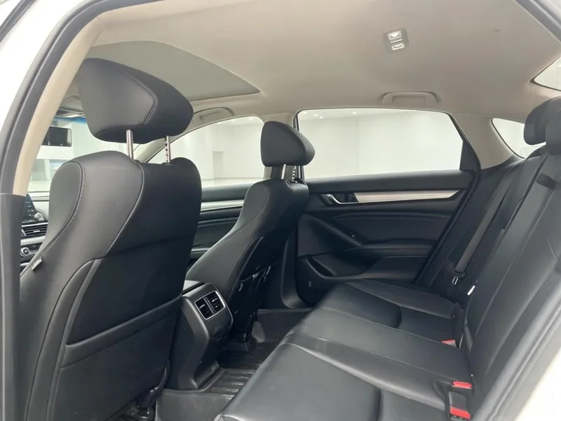 Honda Accord 2018 260TURBO Elite Edition Country VI interior photo 8