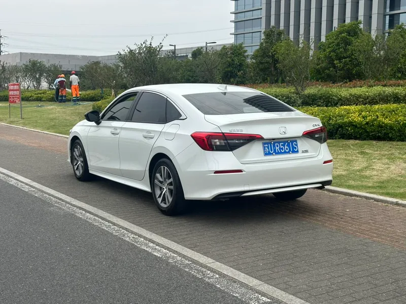Honda Civic 2022 240TURBO CVT Move ·C Guest Special Edition exterior photo 6