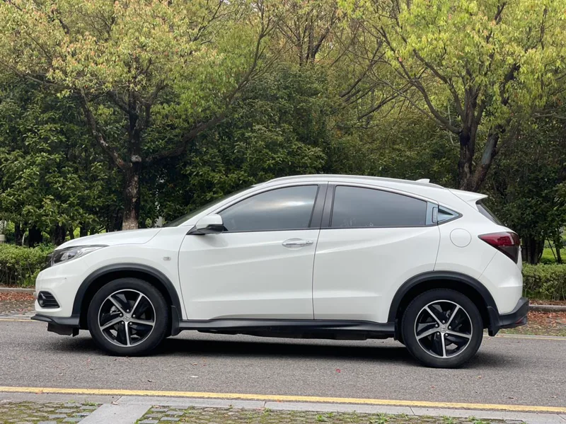 Honda Vezel 2020 1.5L CVT Pioneer Edition exterior photo 5 Honda Vezel 2020 1.5L CVT Pioneer Edition exterior photo 5