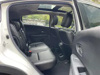 Honda Vezel 2020 1.5L CVT Pioneer Edition interior photo 20 Honda Vezel 2020 1.5L CVT Pioneer Edition interior photo 20