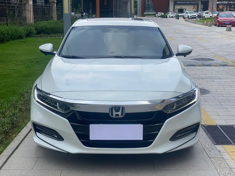 Honda Accord 2018 260TURBO Elite Edition Country VI exterior photo 2 Honda Accord 2018 260TURBO Elite Edition Country VI exterior photo 2