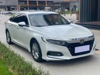 Honda Accord 2018 260TURBO Elite Edition Country VI exterior photo 3 Honda Accord 2018 260TURBO Elite Edition Country VI exterior photo 3