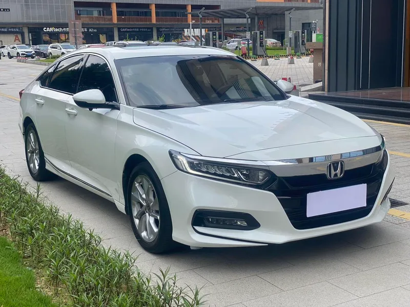 Honda Accord 2018 260TURBO Elite Edition Country VI exterior photo 3 Honda Accord 2018 260TURBO Elite Edition Country VI exterior photo 3