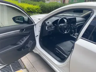 Honda Accord 2018 260TURBO Elite Edition Country VI interior photo 11 Honda Accord 2018 260TURBO Elite Edition Country VI interior photo 11