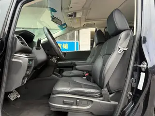 Honda Odyssey 2018 2.4L Versión de disfrute inteligente interior foto 14