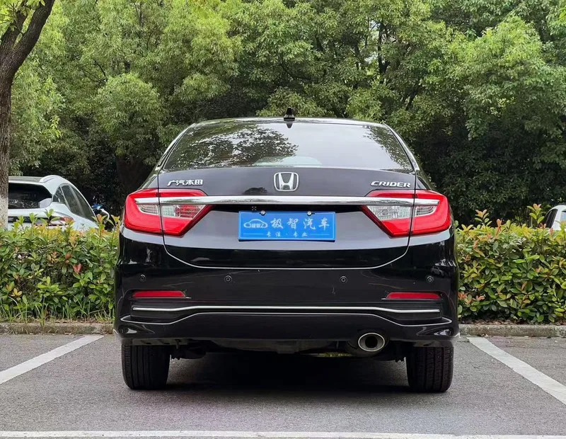 Honda Crider 2017 1.8L CVT Deluxe Special Edition exterior photo 6