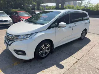 Honda Odyssey 2018 2.4L Умная версия