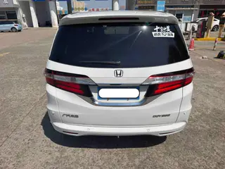 Honda Odyssey 2018 2.4L Smart Edition exterior photo 4