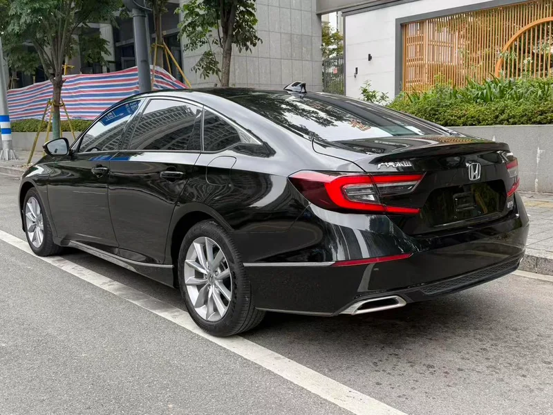 Honda Accord 2022 260TURBO Version de luxe extérieur photo 7