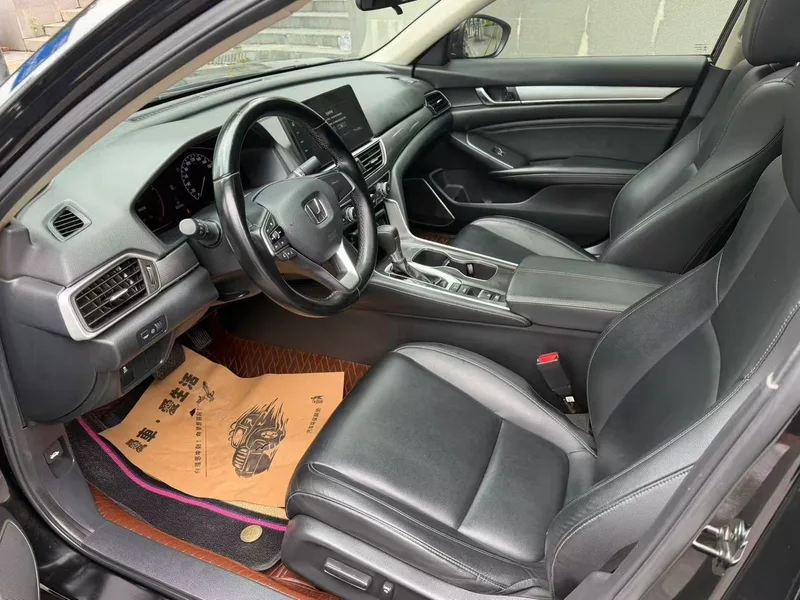 Honda Accord 2022 260TURBO Version de luxe extérieur photo 9