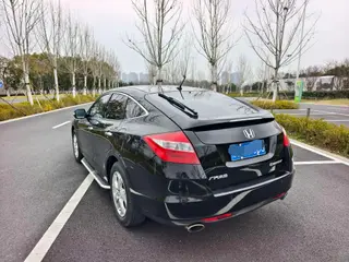 Honda Crosstour 2012 2.4L Luxury Edition exterior photo 6 Honda Crosstour 2012 2.4L Luxury Edition exterior photo 6