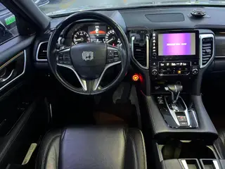 Honda UR-V 2017 240TURBO Version de luxe à deux roues motrices Pays V intérieur photo 7 Honda UR-V 2017 240TURBO Version de luxe à deux roues motrices Pays V intérieur photo 7