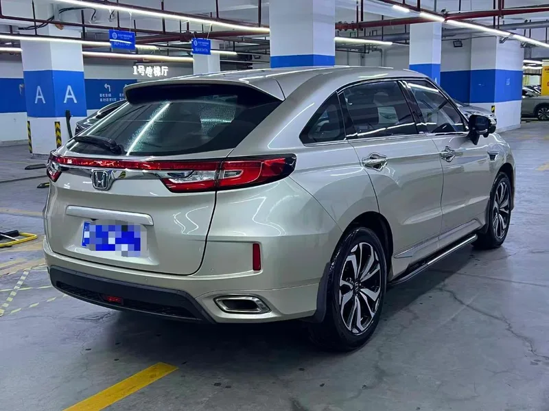 Honda UR-V 2017 240TURBO Version de luxe à deux roues motrices Pays V intérieur photo 9 Honda UR-V 2017 240TURBO Version de luxe à deux roues motrices Pays V intérieur photo 9