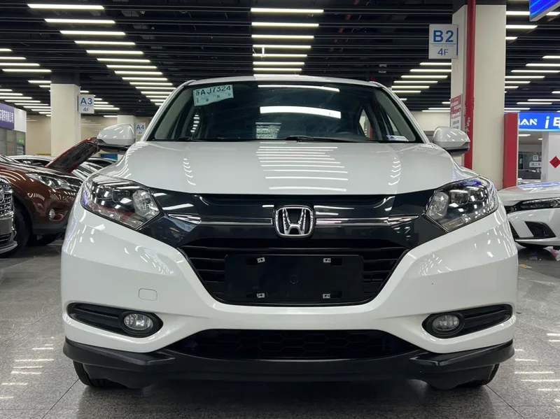 Honda Vezel 2017 1.8L CVT Pionero de tracción en dos ruedas exterior foto 3 Honda Vezel 2017 1.8L CVT Pionero de tracción en dos ruedas exterior foto 3