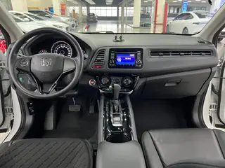 Honda Vezel 2017 1.8L CVT Pionero de tracción en dos ruedas exterior foto 6 Honda Vezel 2017 1.8L CVT Pionero de tracción en dos ruedas exterior foto 6