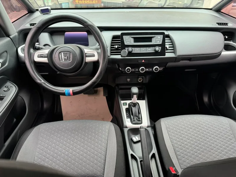 Honda Fit 2021 1.5L CVT Versión de moda interior foto 9 Honda Fit 2021 1.5L CVT Versión de moda interior foto 9