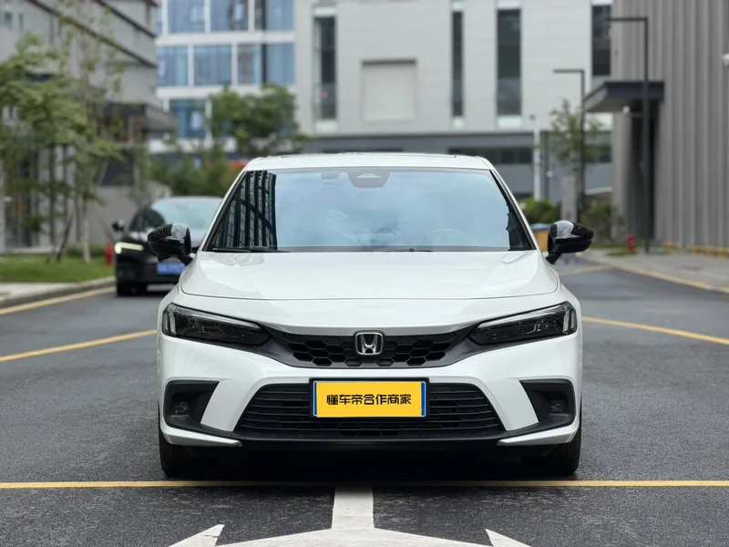 Honda Civic 2023 HATCHBACK 240TURBO Manual Extreme version exterior photo 2 Honda Civic 2023 HATCHBACK 240TURBO Manual Extreme version exterior photo 2