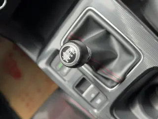 Honda Civic 2023 HATCHBACK 240TURBO Manual Extreme version interior photo 12 Honda Civic 2023 HATCHBACK 240TURBO Manual Extreme version interior photo 12