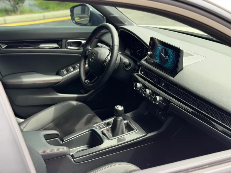 Honda Civic 2023 HATCHBACK 240TURBO Manual Extreme version interior photo 18 Honda Civic 2023 HATCHBACK 240TURBO Manual Extreme version interior photo 18
